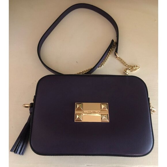 COPY - VALENTINO Babette Studded Leather Chain Strap Camera Bag Blackberry Purp… - Picture 10 of 16